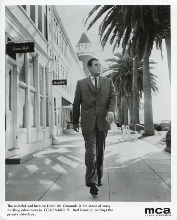 ROD_CAMERON_HOTEL_DEL_CORONADO_9_ORIGINAL_1958_TV_PHOTO